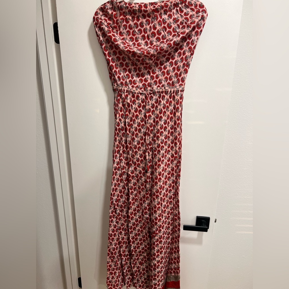 Chic Strapless Red And White Patterned Dress - image 1